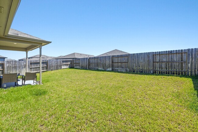Building Photo - 15222 Canyon Rapids Rd