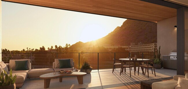 Building Photo - 4849 N Camelback Rdg Dr