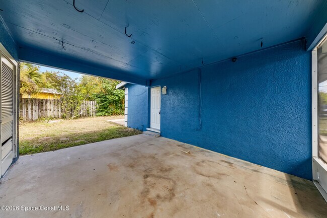Building Photo - 39 E Azalea Cir