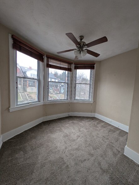 Building Photo - 1109 Haslage Ave