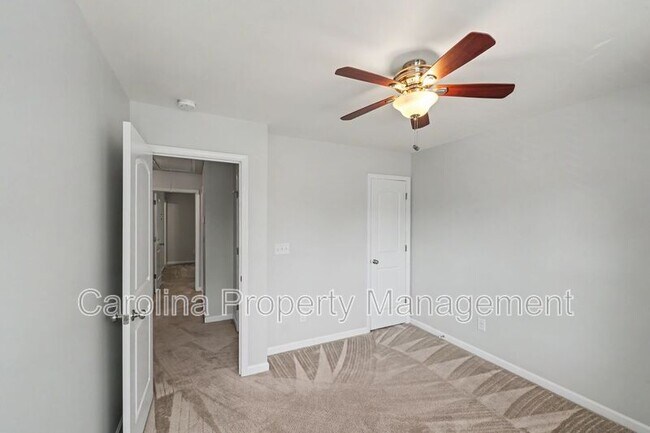Building Photo - 13983 Singleleaf Lane