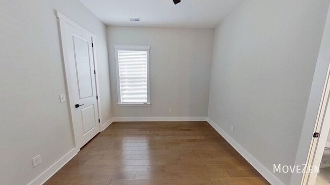 Building Photo - 6605 Truxton Ln