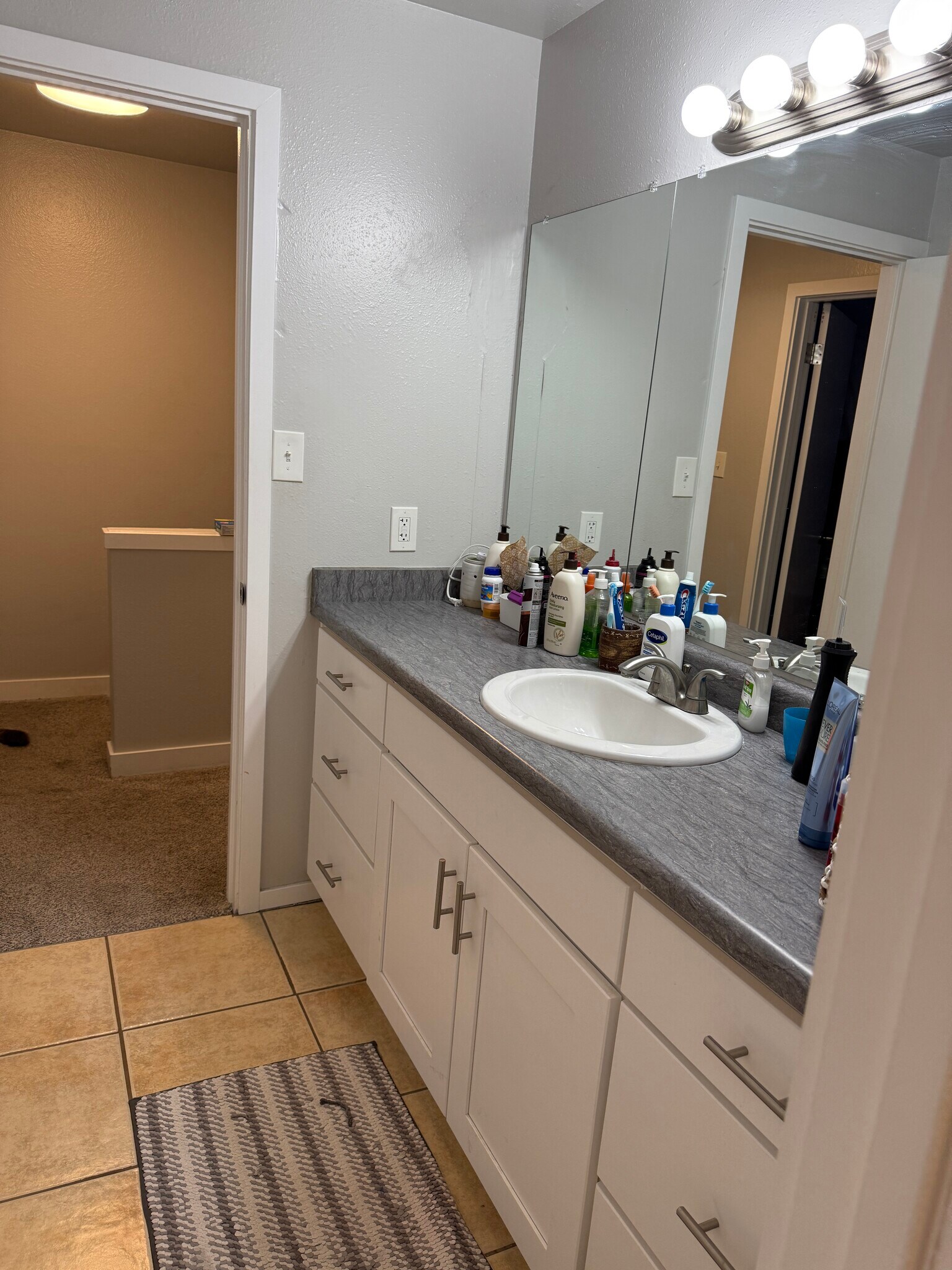 Building Photo - 4169 S Village Ln