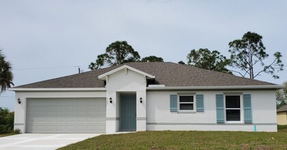 Building Photo - ****LOVELY 4/2 HOME IN PALM BAY