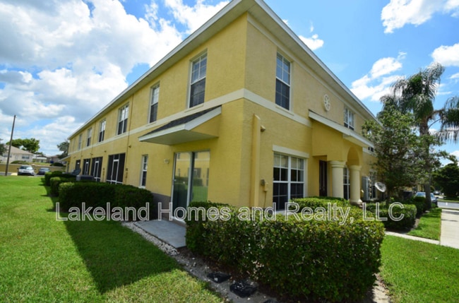 Building Photo - 5456 River Rock Rd