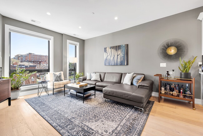 Building Photo - 3900 Kansas Ave NW