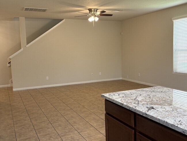 Building Photo - 20115 Bellflower Glen Dr