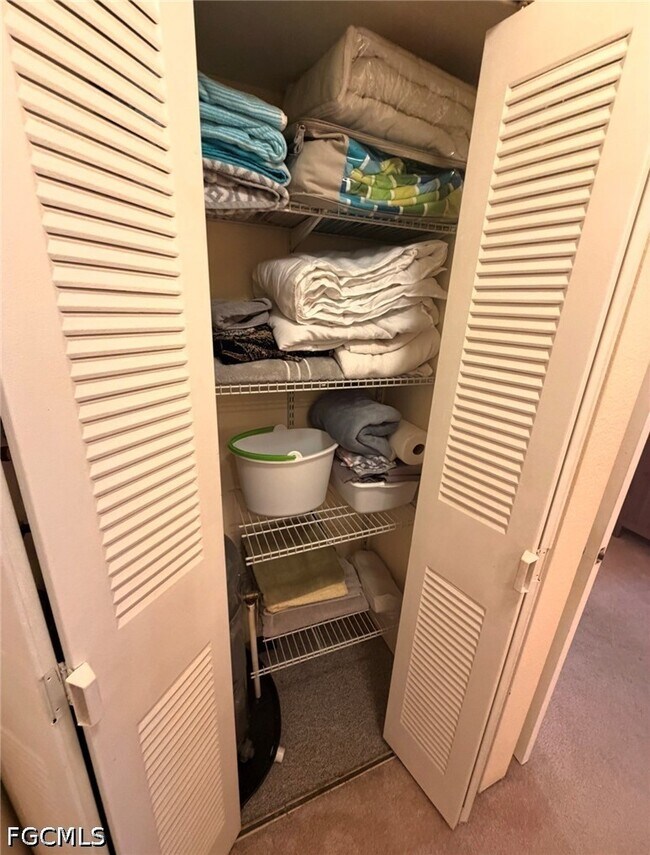 Building Photo - 6300 South Pointe Blvd