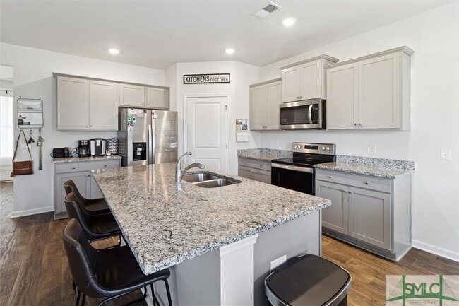 Building Photo - 352 Wedge Cir