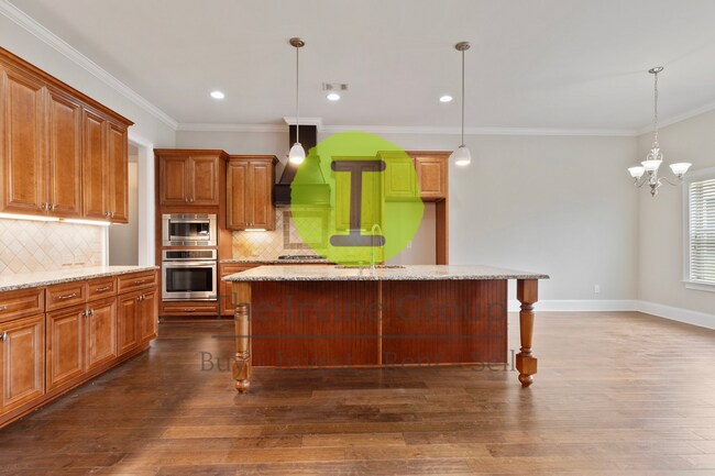 Building Photo - 5 Bedroom, 3.5 bath Rental Available in Gl...