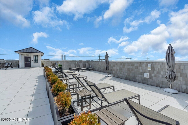 Building Photo - 1801 NJ-35