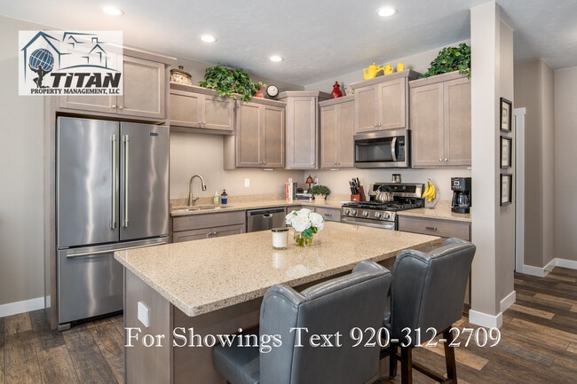 Building Photo - 1012 Faith Ct