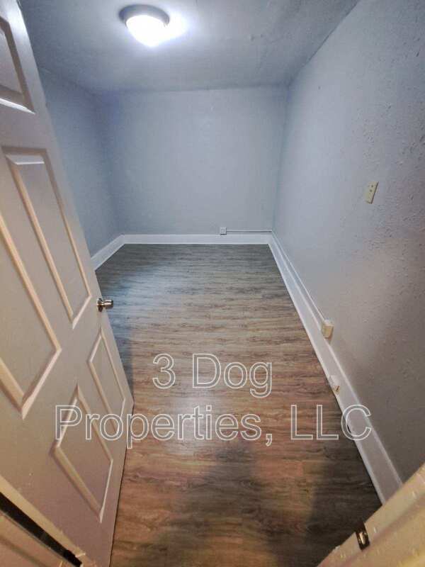 Building Photo - 412 N Hawthorne St