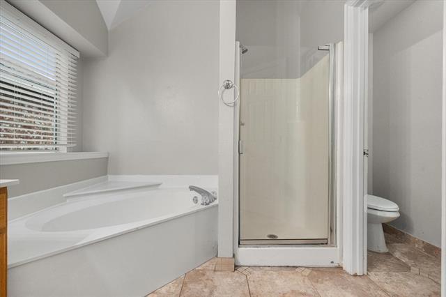 Building Photo - 4412 Ridgeway Dr