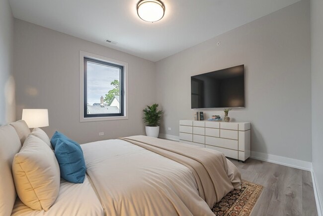 Building Photo - 13426 Old Western Ave