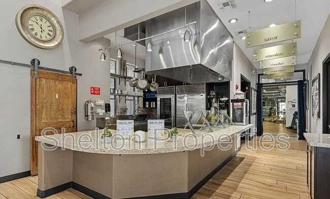 Building Photo - 19777 N 76th St