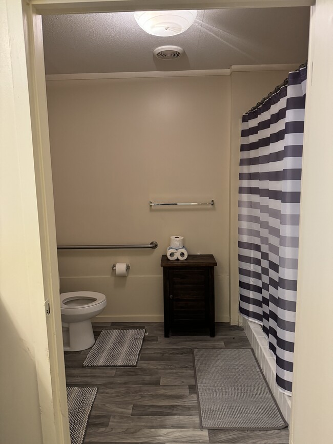 Building Photo - 16482 Eastchase St