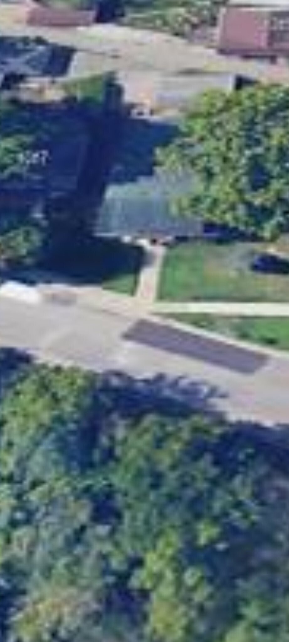 Building Photo - 1021 Moores River Dr