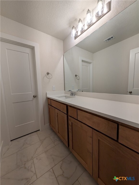 Building Photo - 1052 Easy Gruene