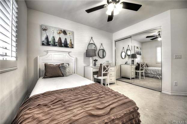 Building Photo - 31 Quartet-