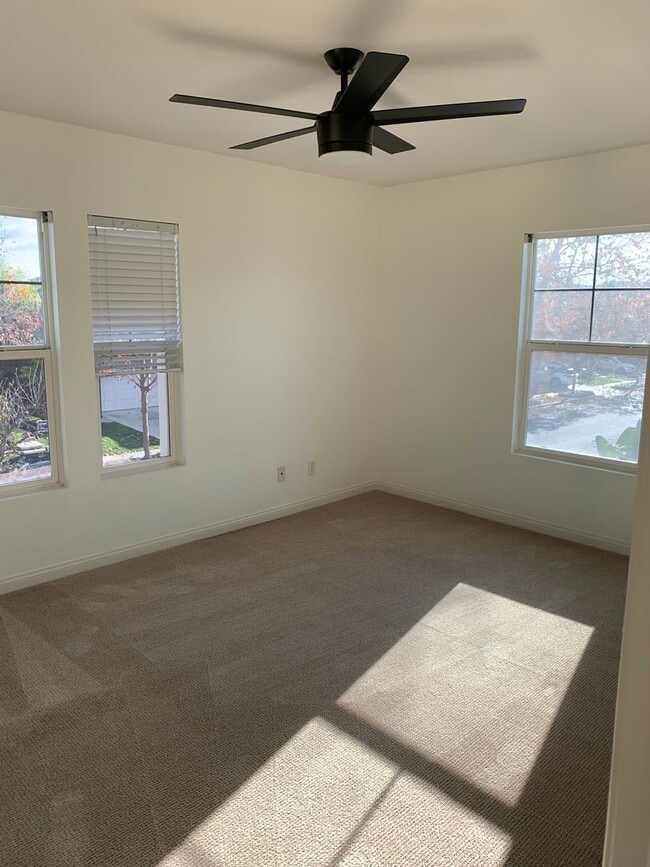 Building Photo - 5 Bedroom Harveston Home for Rent