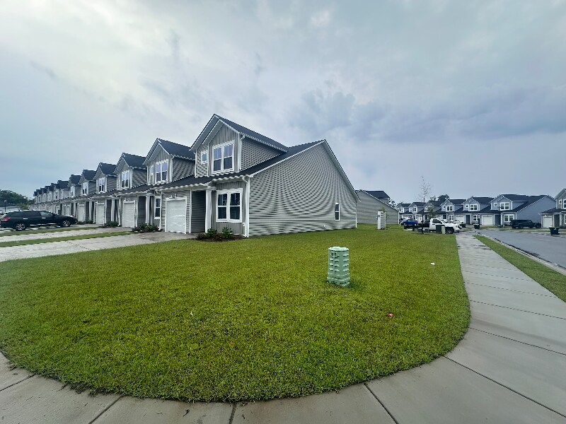 Building Photo - 241 Brackish Dr