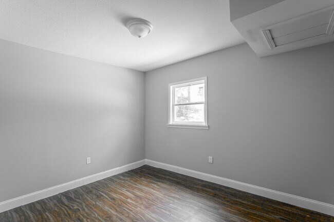 Building Photo - 6303 Walden Ave