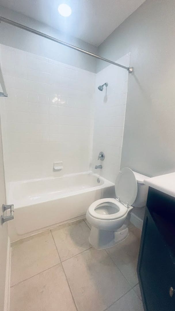 Building Photo - Fountain Parke in Lake Mary -1056 Parma Circle