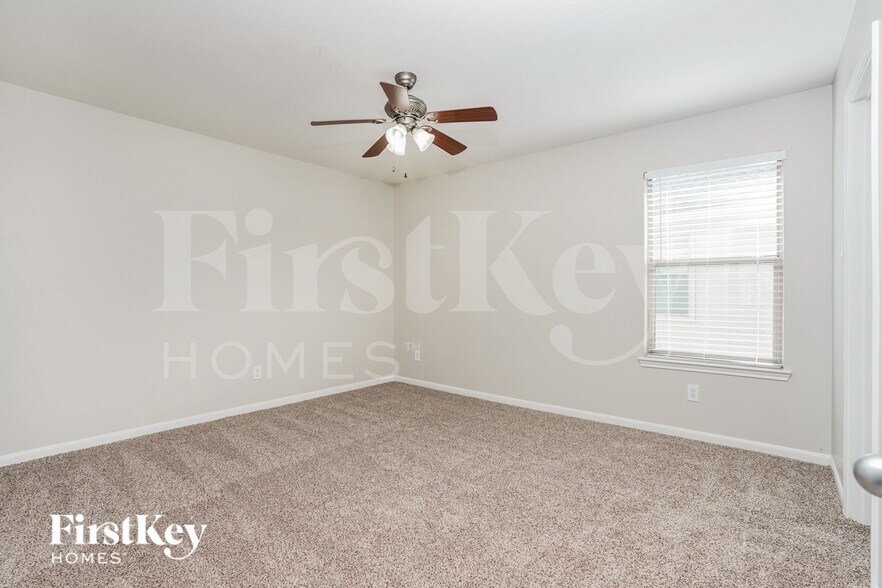 Building Photo - 20539 Cypress Gully Dr