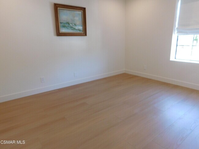 Building Photo - 30024 Quail Run Dr