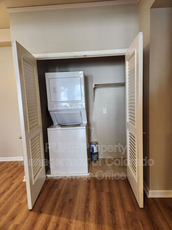 Building Photo - 1975 N Grant St