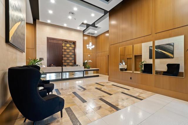 Building Photo - 700 W E St