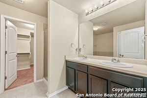 Building Photo - 14051 Cremello Fls