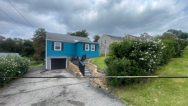 Building Photo - 19 Virginia Dr