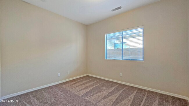 Building Photo - 9107 N 185th Ave