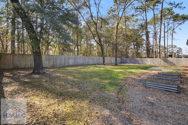 Building Photo - 412 Arlington Dr