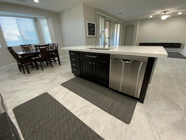 Building Photo - 799 Flowing Meadow Dr