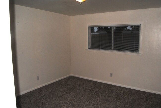 Building Photo - 3706 Rampart St