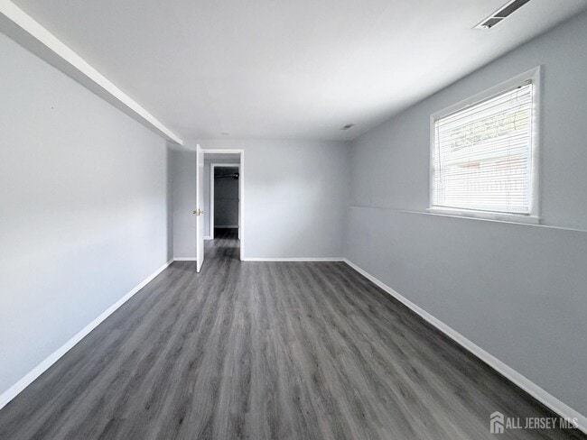 Building Photo - 11A Foothills Dr