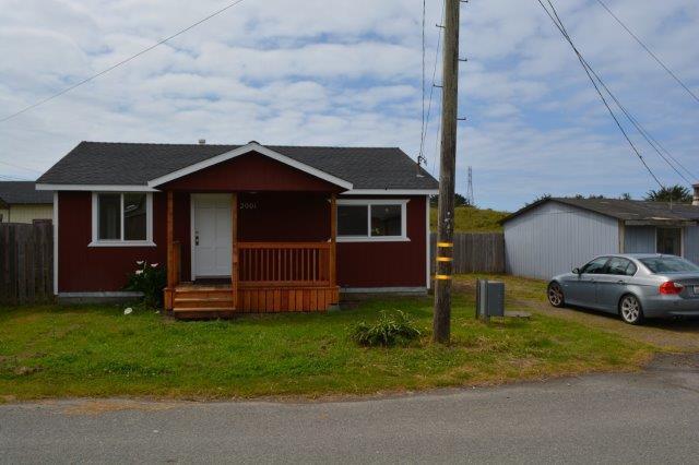 Building Photo - Very Cute Beach Cabin! Between Eureka & Arcata, 2 bedroom home with spacious yard