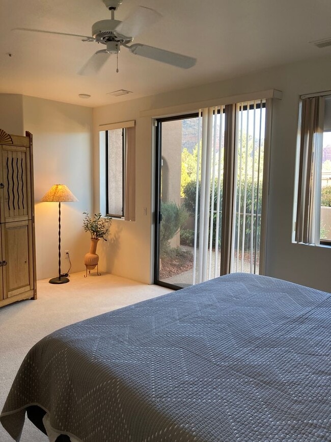 Building Photo - Gorgeous Furnished Arroyo Seco Townhouse with Fabulous Views!