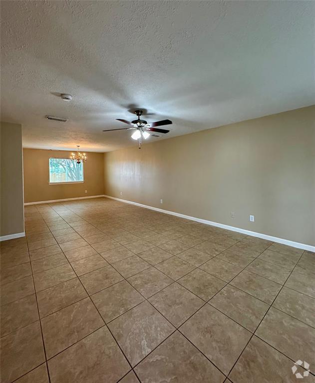 Building Photo - 16402 Tudor Point Ct