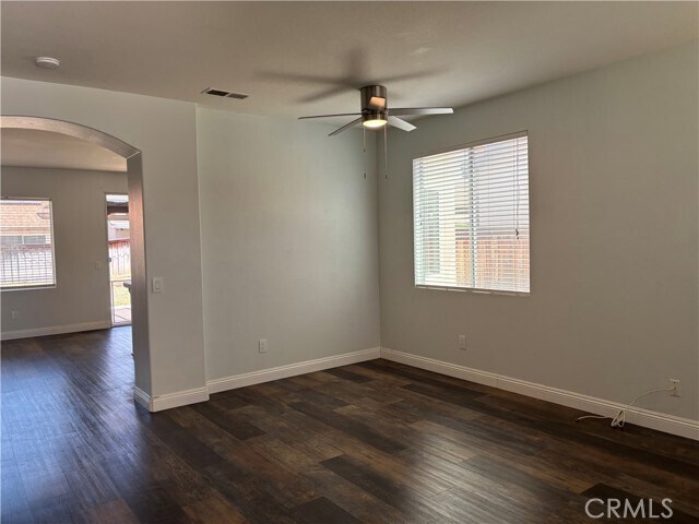 Building Photo - 239 Tradewinds Ln