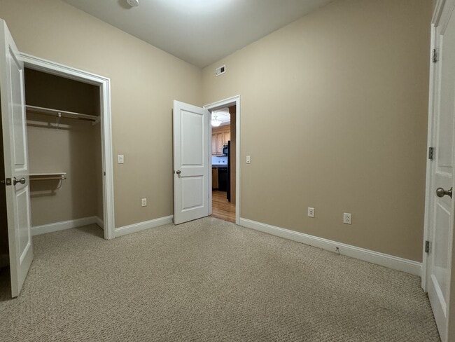 Building Photo - 22 Whiting St