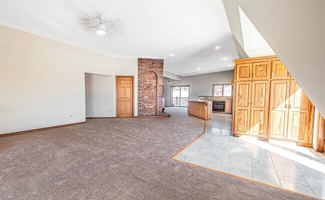 Building Photo - 16 Forino Ln