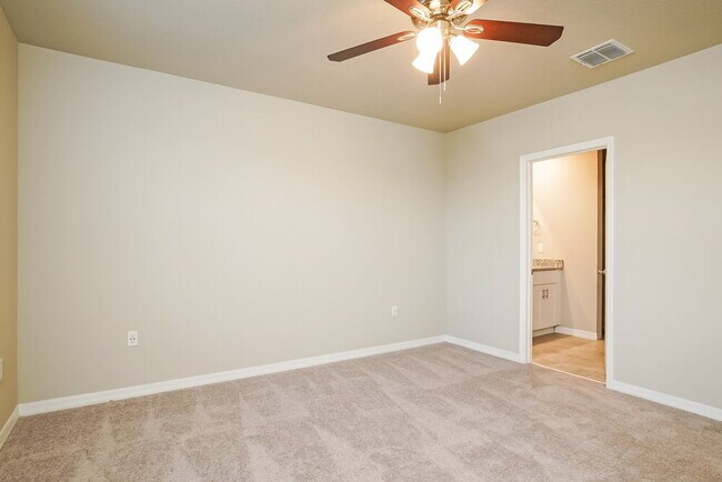 Building Photo - 5209 Stephs Field St