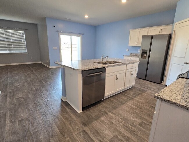 Building Photo - 276 Olivia Ct