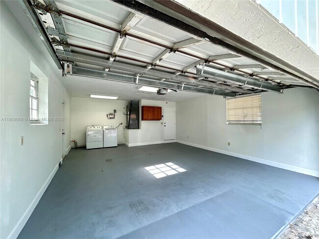 Building Photo - 13971 SW 112th St