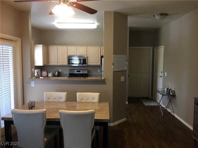 Building Photo - 5250 S Rainbow Blvd
