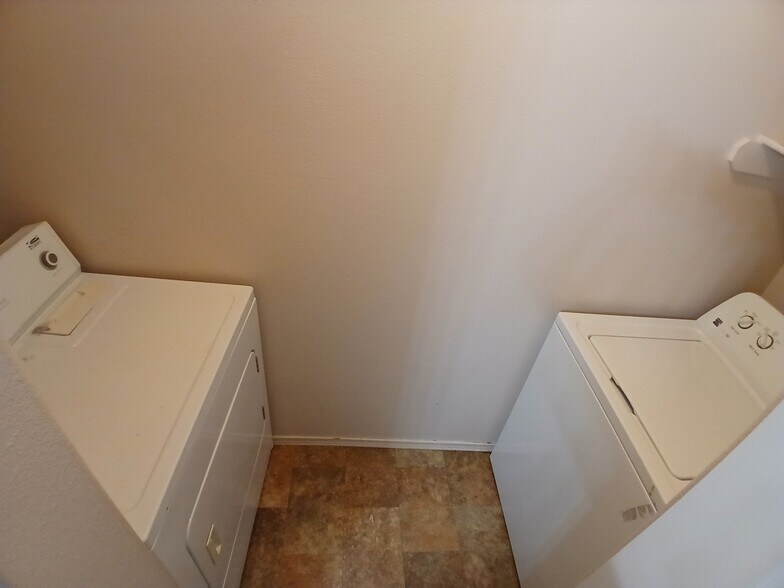Bathroom laundry closet - 320 E Victor Cir